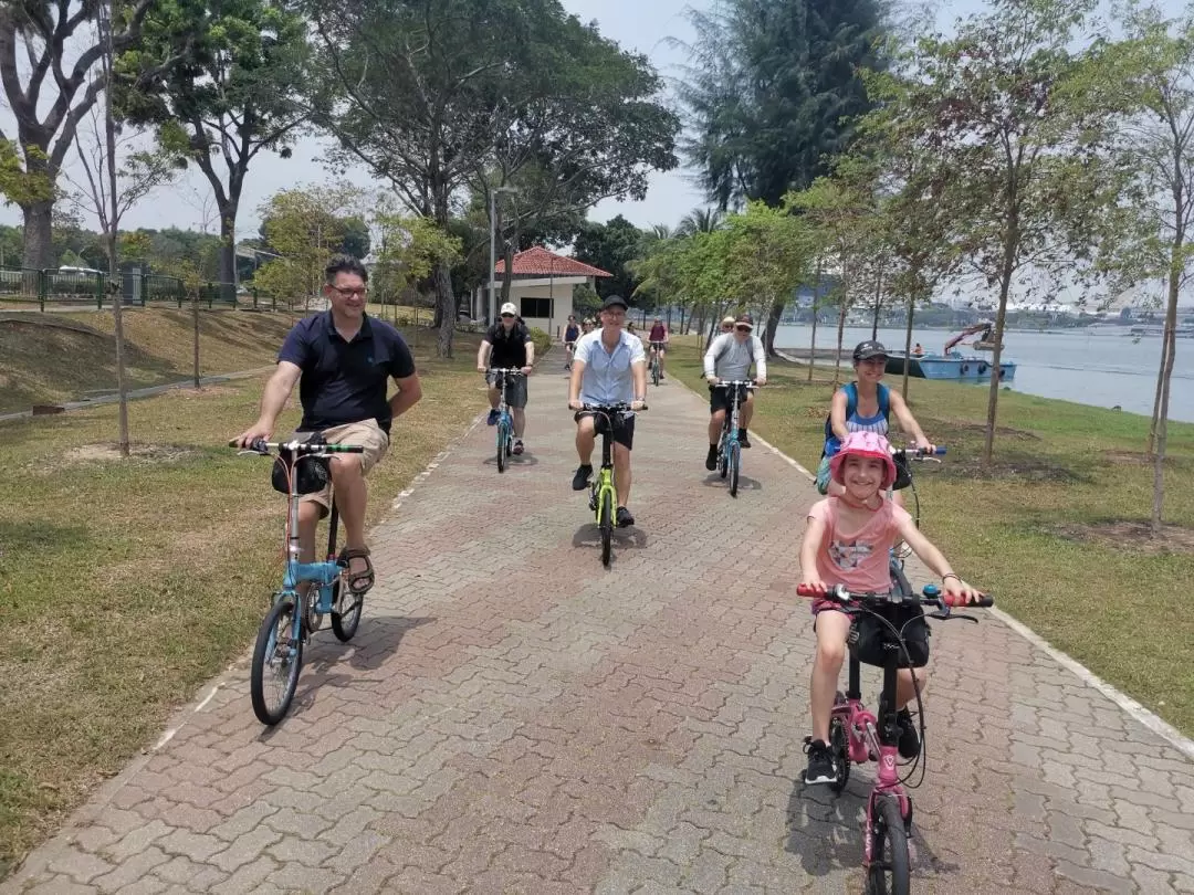 Singapore Historical Bike Tour by Bike Around Tour