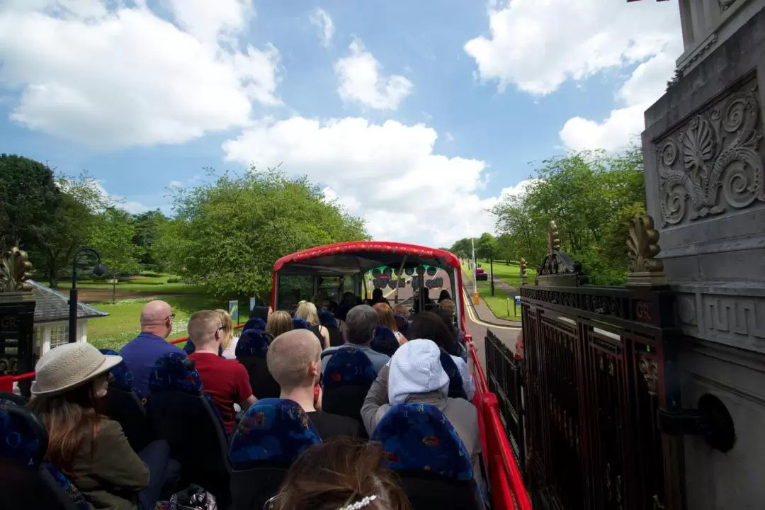 Belfast Hop-On Hop-Off City Sightseeing Bus Pass