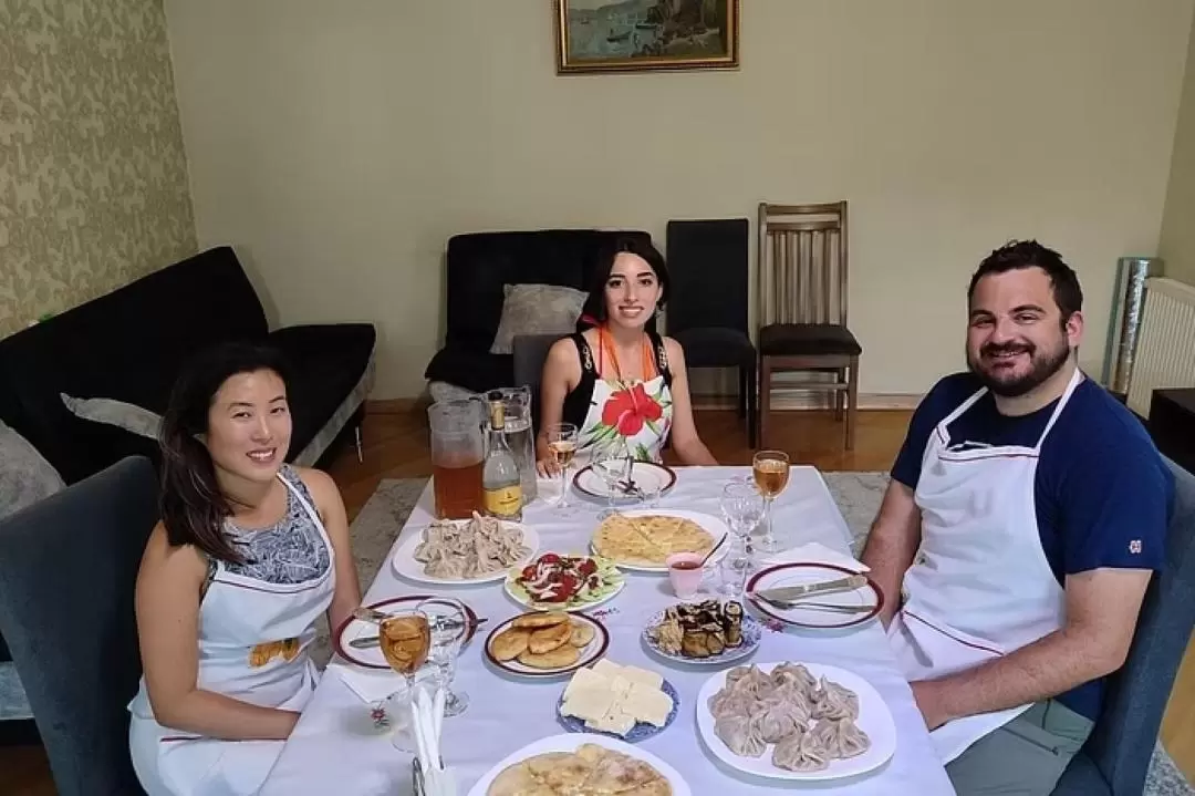 トビリシ 家庭料理フードツアー