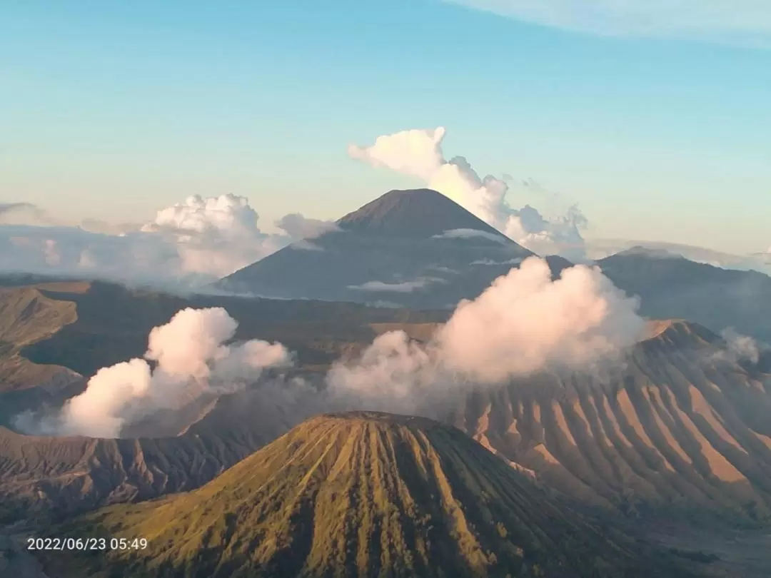 3泊4日 ボロブドゥール・ブロモ・イジェン火山 プライベートツアー（ジョグジャカルタ発）