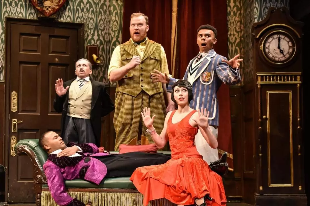 The Play That Goes Wrong Tickets in London