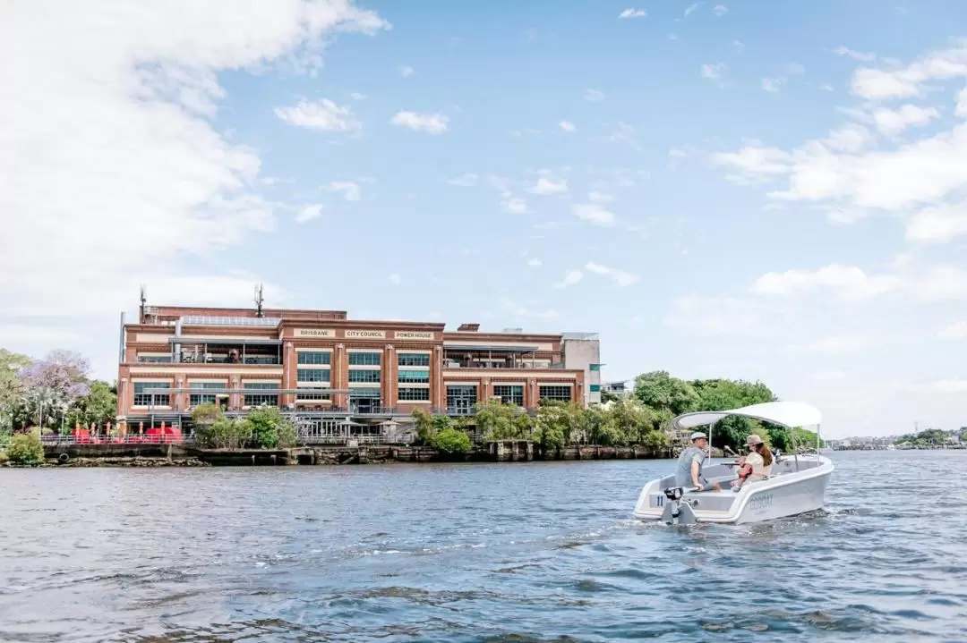 Electric Picnic Boat Rental in Brisbane