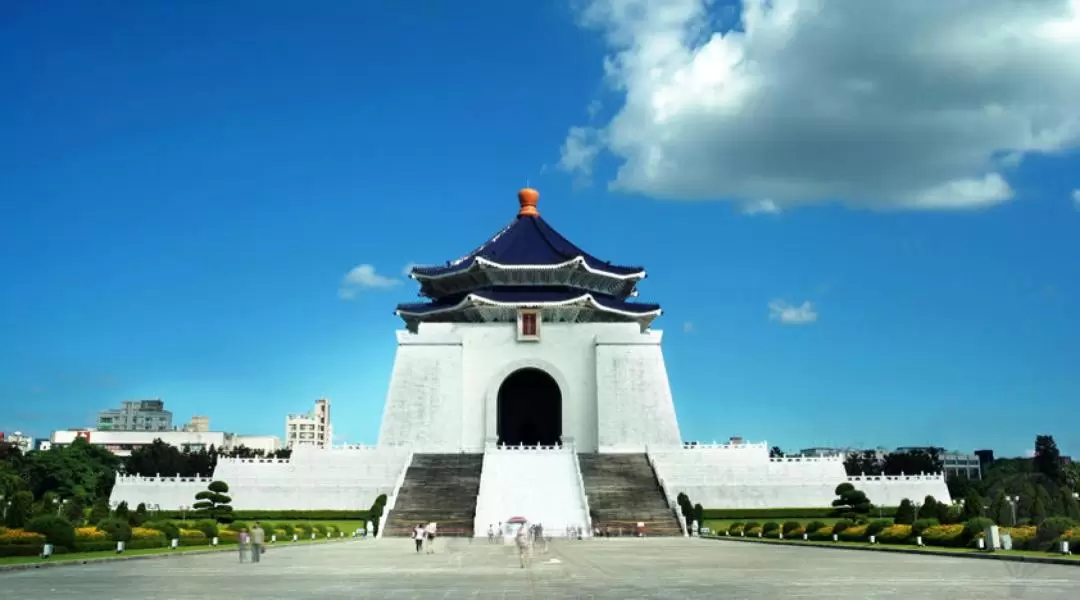 台北市内観光ツアー（国立故宮博物院入館チケット付き）