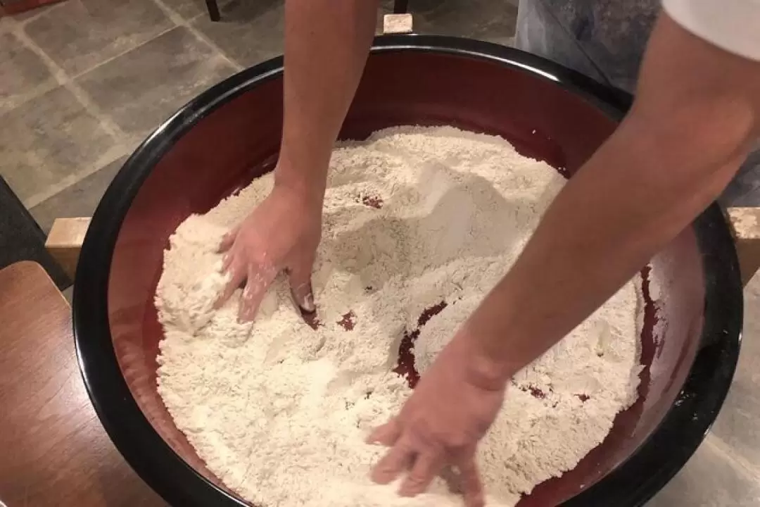 Learn How to Make Soba Noodles and Enjoy Them with Crispy Tempura! 