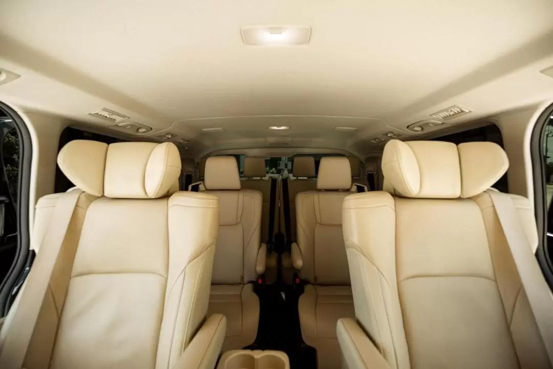 Private City Transfers between Hua Hin and Bangkok by GB Limousine