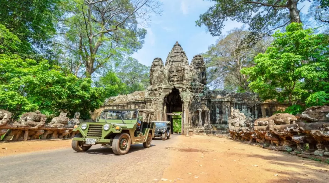 Private Angkor Wat Jeep Tour