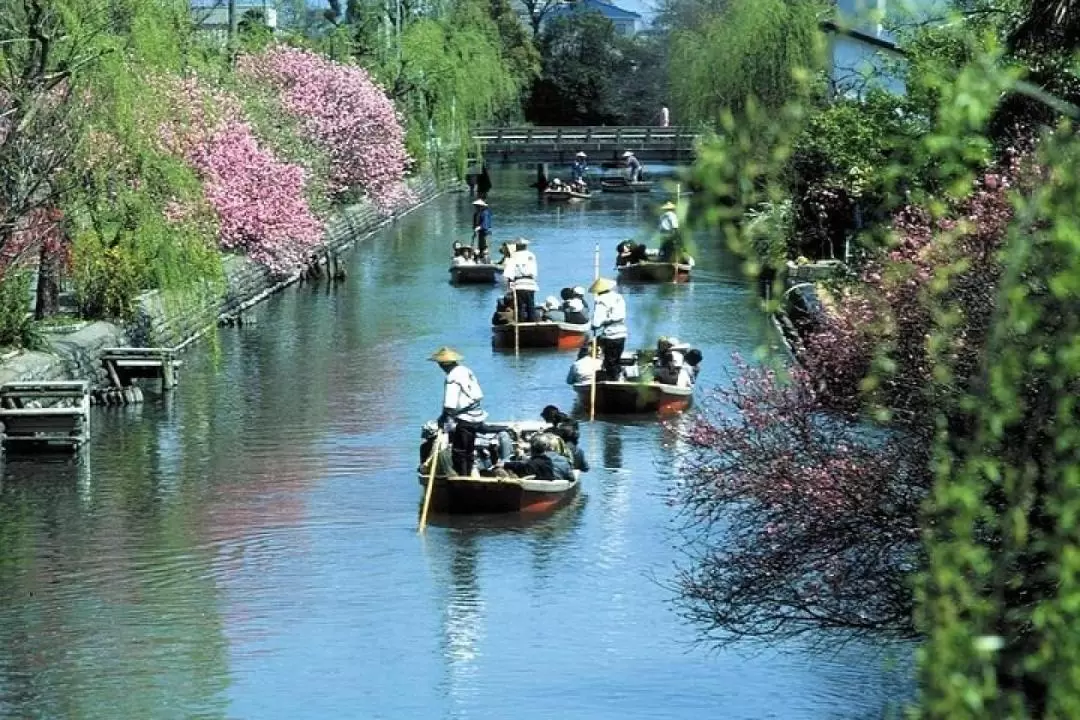 Half-Day Guided Yanagawa River Cruise and Grilled Eel Lunch