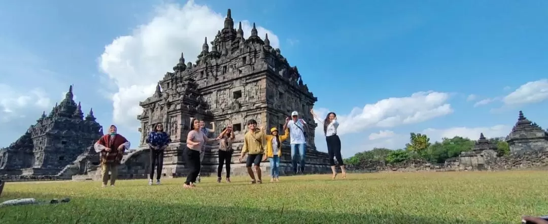 ムラピ山・プラオサン寺院 プライベート日帰りツアー（ジョグジャカルタ）