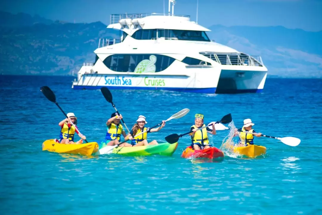 Mamanuca Island Sightseeing Cruise from Fiji