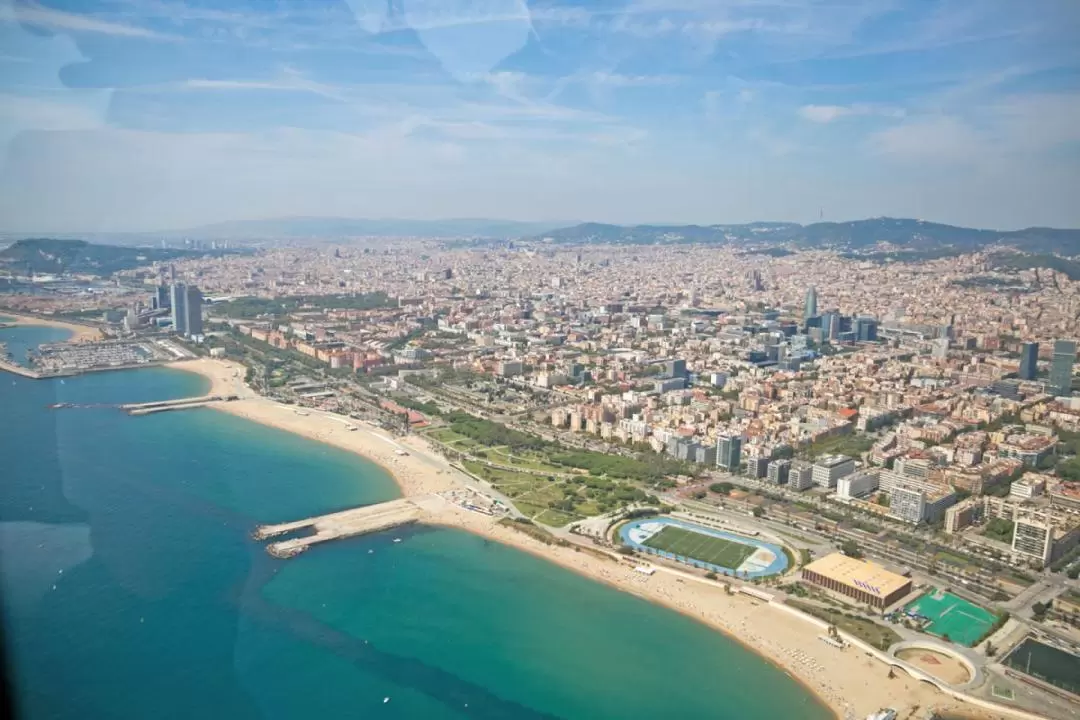 Panoramic Barcelona: Old Town Walking Tour, Helicopter Flight and Boat Trip