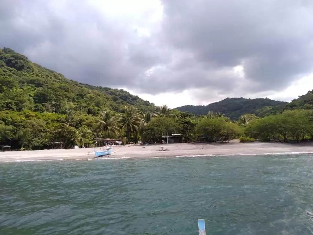 Island Hopping at Caynipa Cove in Cavite