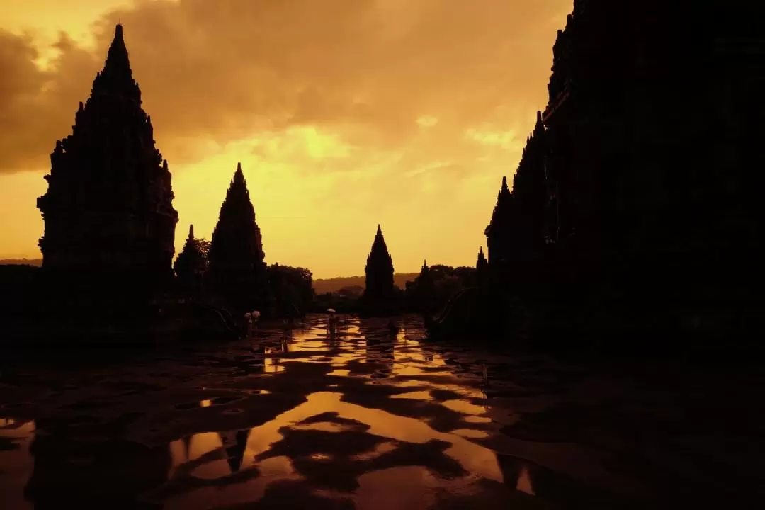 Prambanan Temple Morning or Sunset Tour