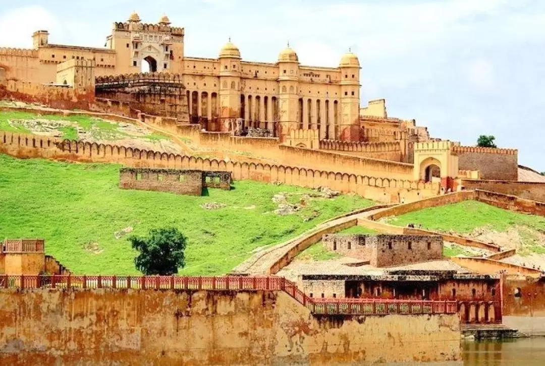 Jaipur Private Day Tour from Delhi by Express Train