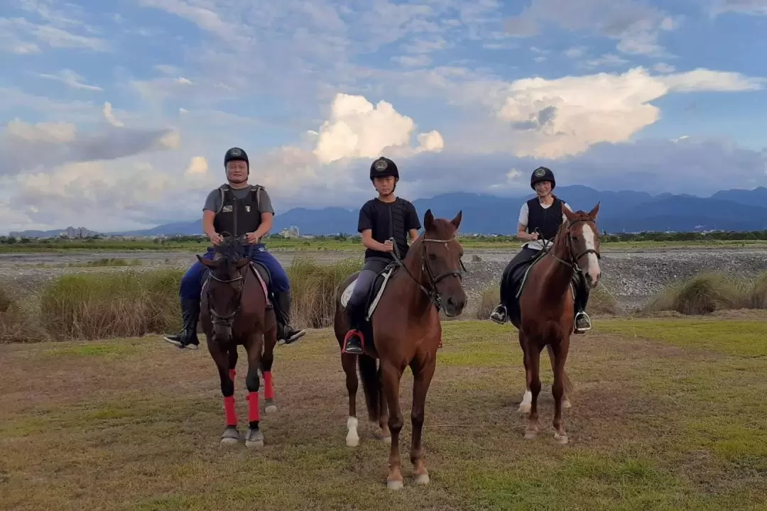 宜蘭｜噶馬蘭馬術運動場｜騎馬體驗｜戶外・河畔騎乘