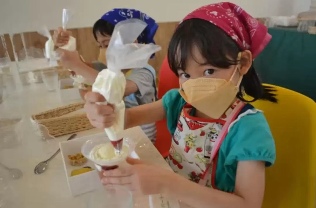 Onomichi Fruit Parfait Making Experience in Hiroshima