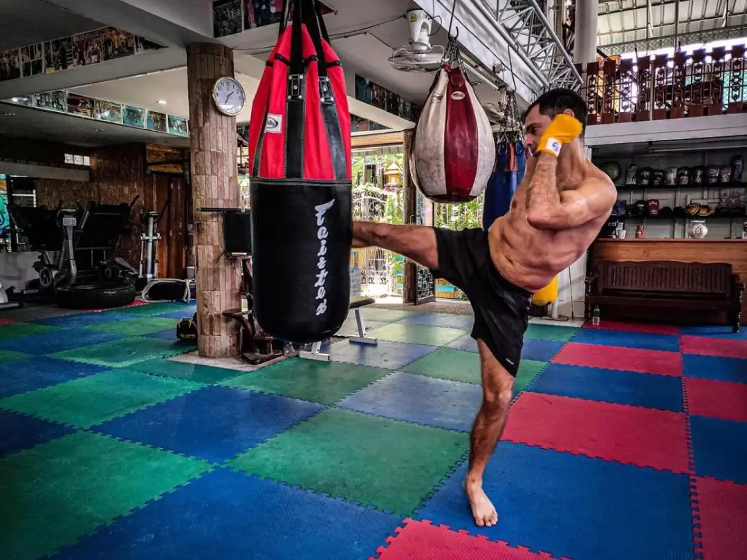 Hua Hin Muay Thai (Thai Boxing) Class by Thai Boxing Garden Hua hin