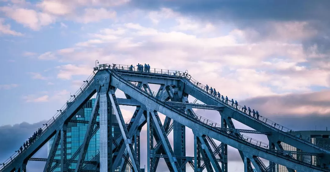 Story Bridge Adventure Climb