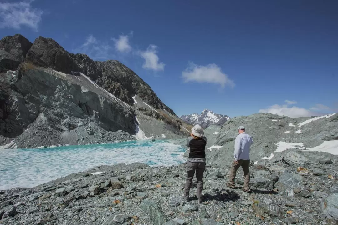 米爾福德峽灣＆冰川直升機之旅（Over The Top Helicopters 提供）