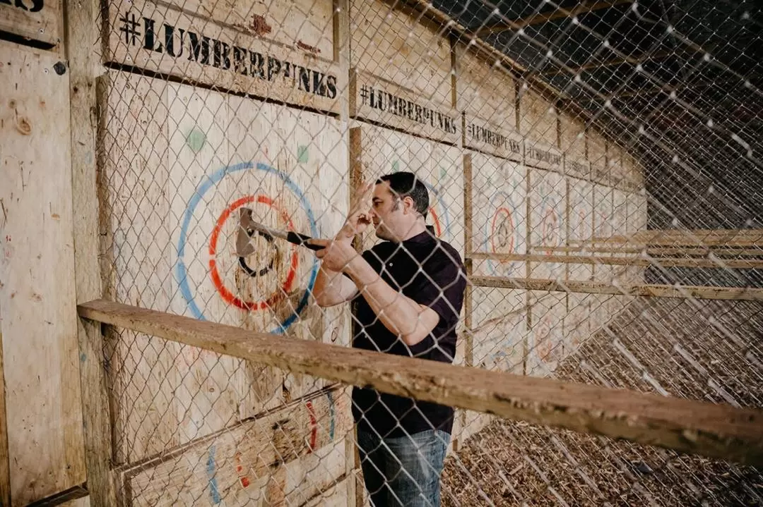 Axe Throwing Experience in Melbourne