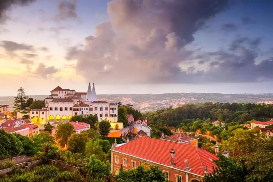 Sintra Private Tour with Pena Palace, Quinta da Regaleira, Cascais and Estoril from Lisbon