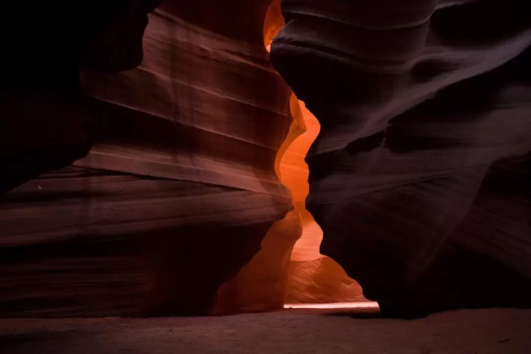 Upper Antelope Canyon Entry Ticket with Guided Tour