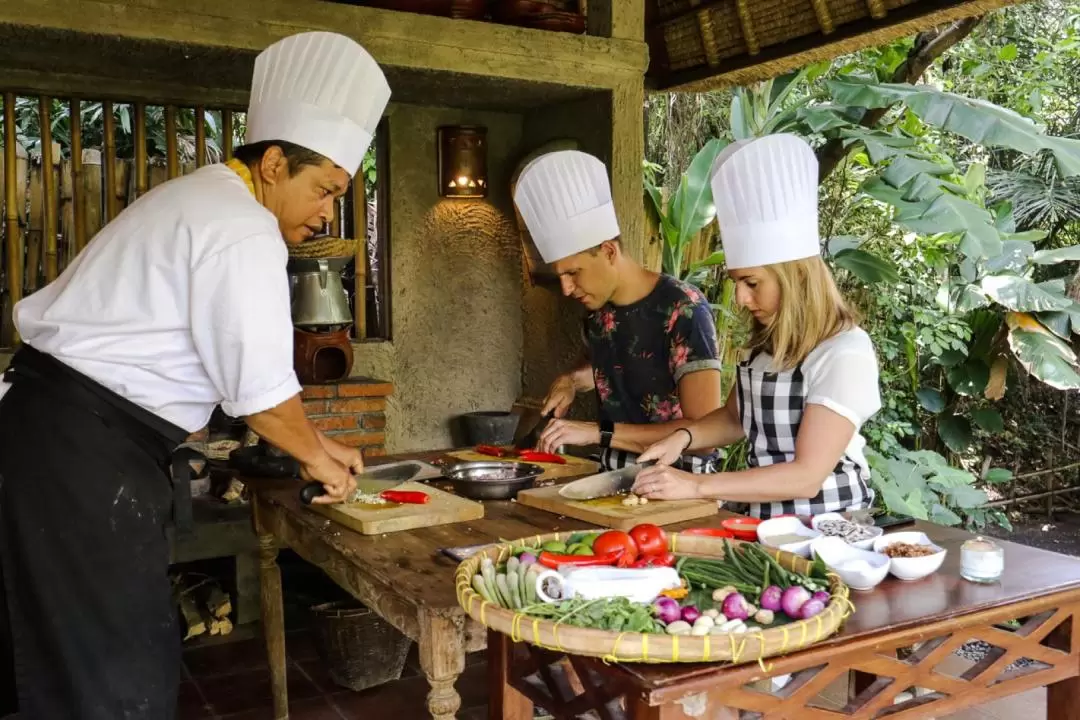 普拉塔蘭蒼古巴厘島温泉度假村（Plataran Canggu）一日通票 & 養生瑜伽 & 午餐