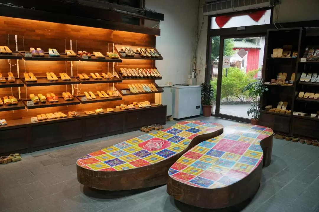 Baimi Clogs Museum Ticket in Yilan