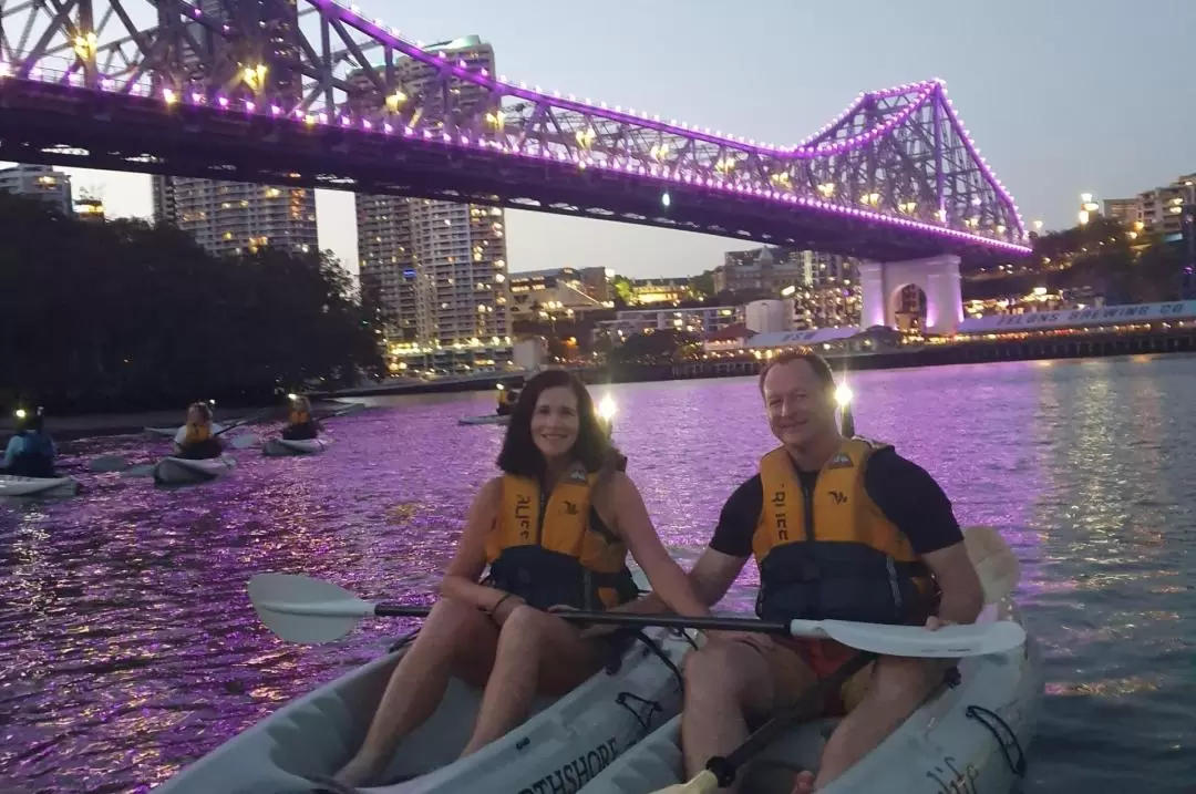 Twilight Kayak Adventure Experience in Brisbane