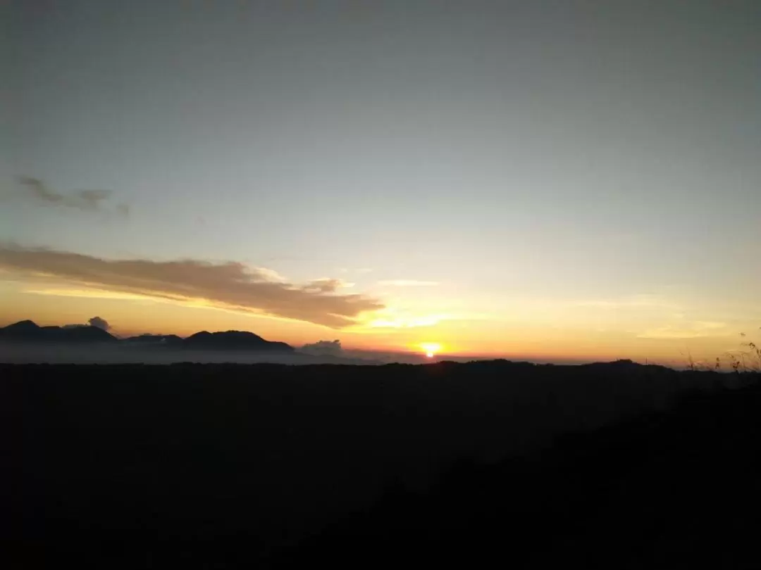 バトゥール山 夕日トレッキング体験（バリ）