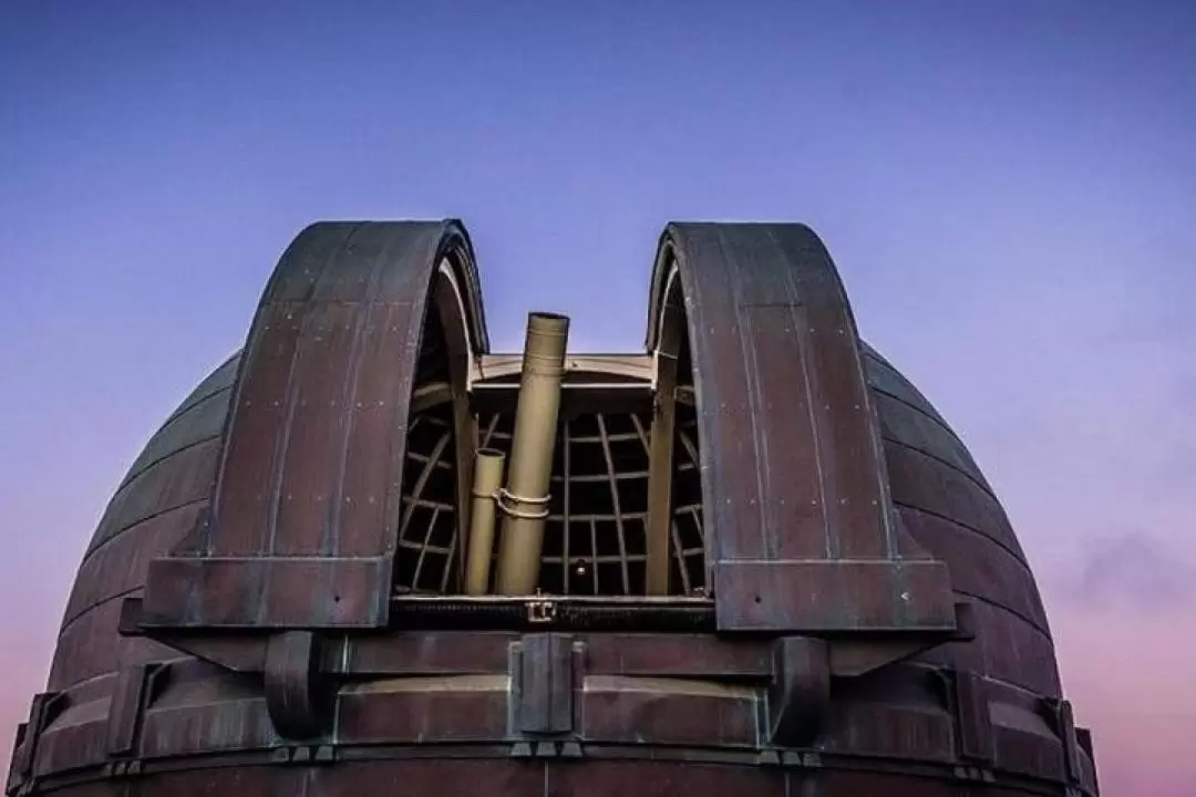 Griffith Observatory Guided Tour and Planetarium Ticket Option