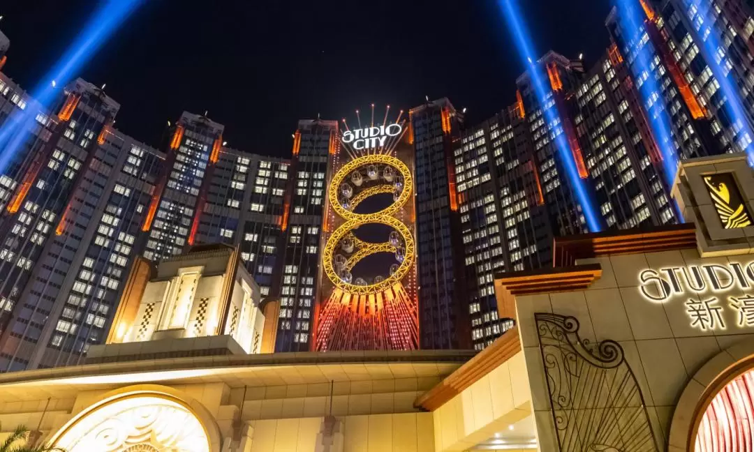 Golden Reel Ferris Wheel in Studio City Macau