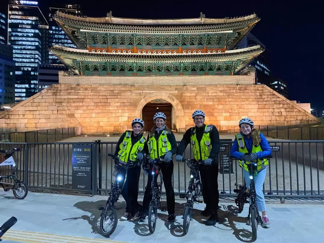 Market Food & Evening E-bike Ride Tour in Seoul