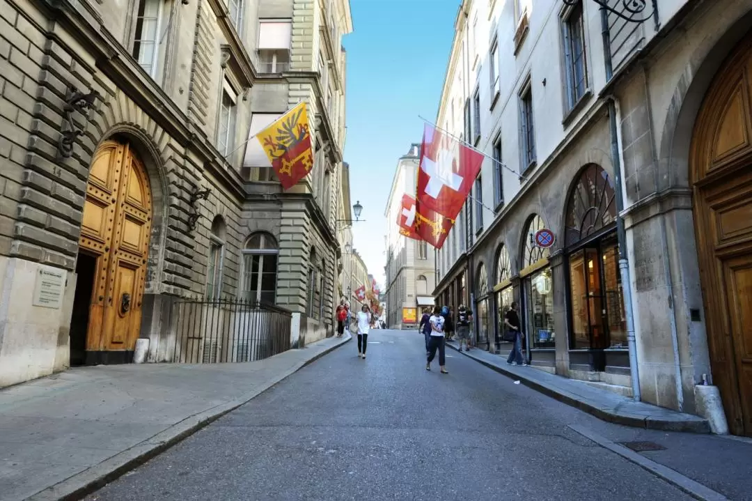 Geneva City Tour with Optional Boat Cruise and/ or Annecy Tour