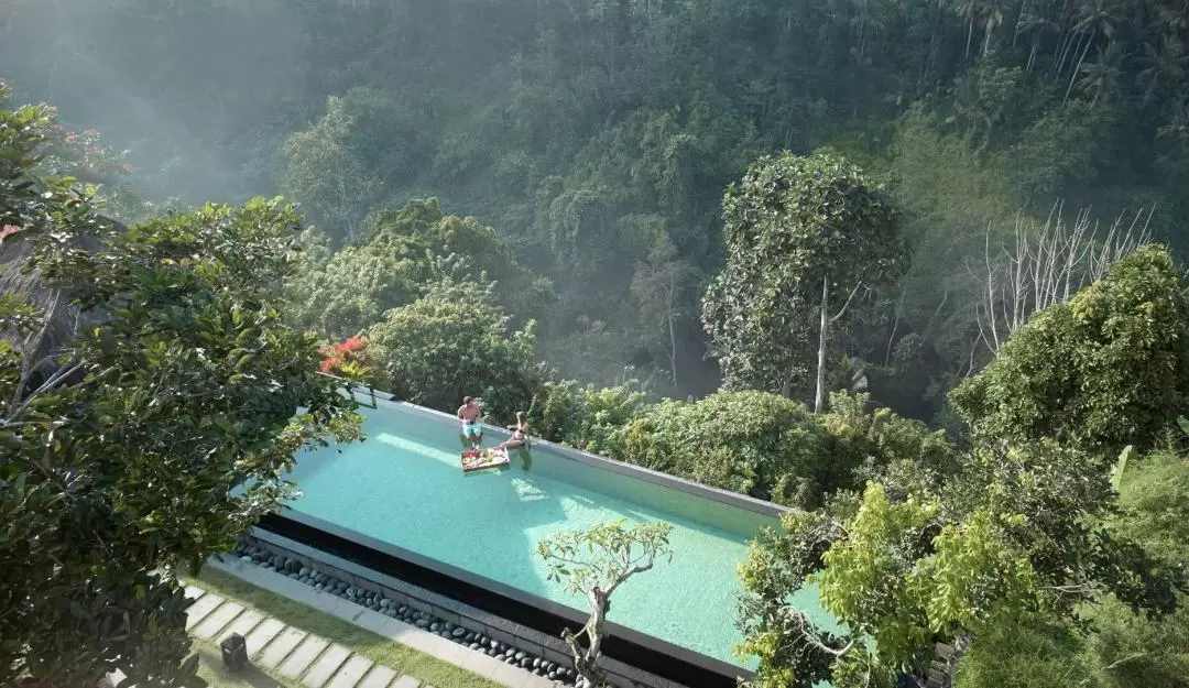 Awana Pool and Lounge Day Pass at Kamandalu Ubud in Bali