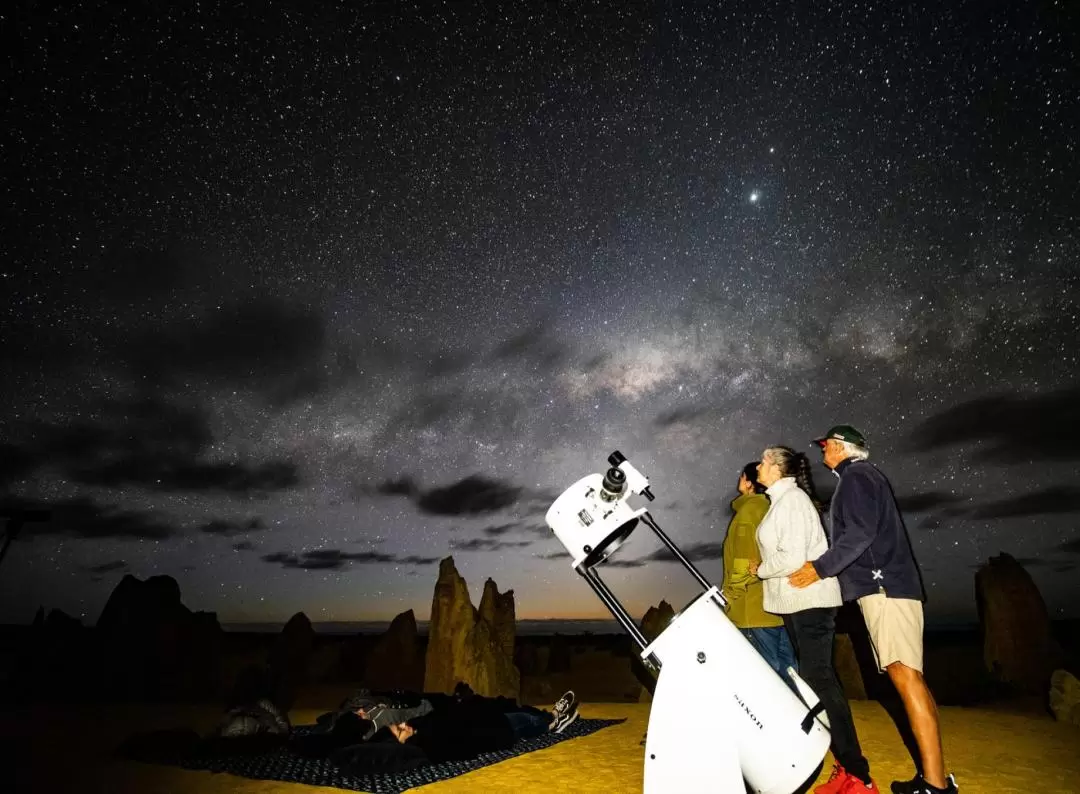 Pinnacles Sunset Stargazing Tour from Perth