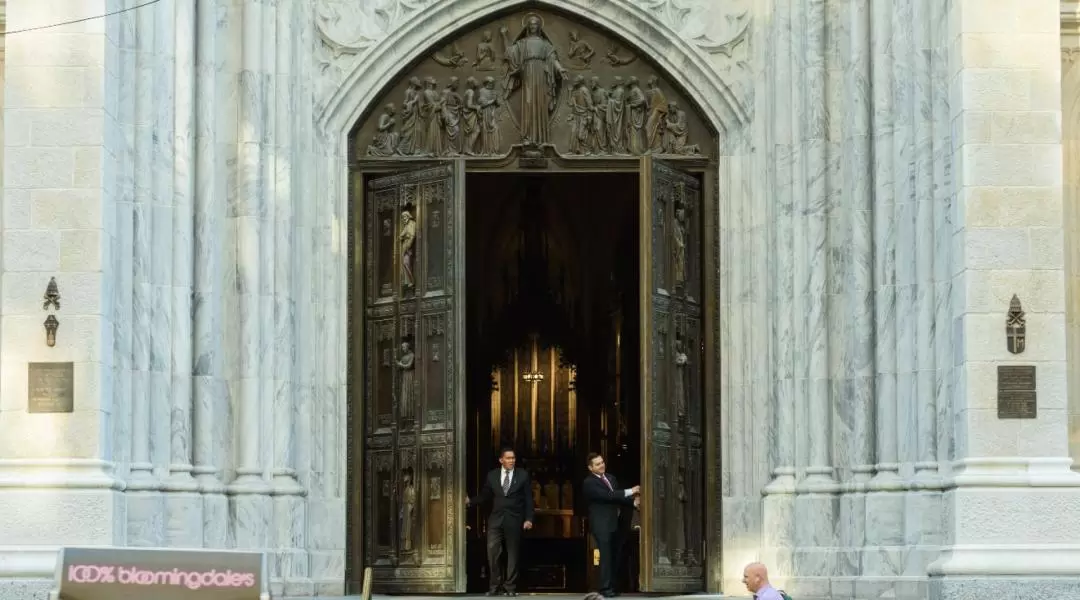 Saint Patrick’s Cathedral Official Tour in New York