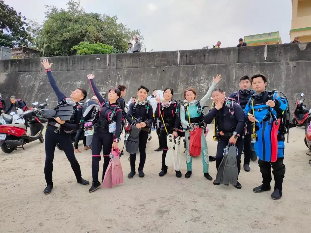 Pingtung Little Liuqiu｜Scuba diving experience｜Professional photography