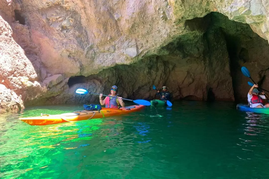 Hoover Dam Kayak Tour from Las Vegas