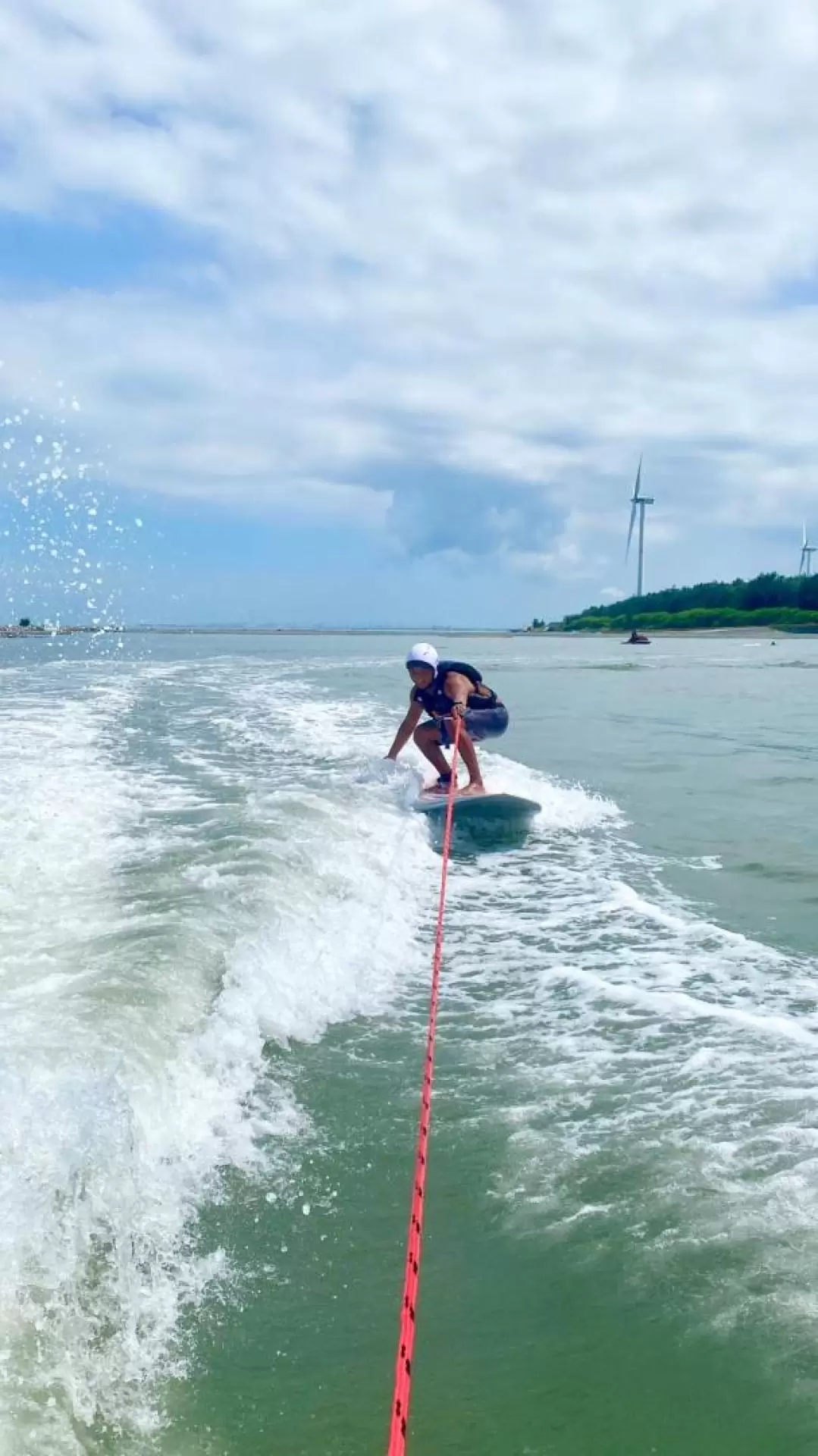 San Tiao Lun Beach Park Wakeboarding Experience in Yunlin