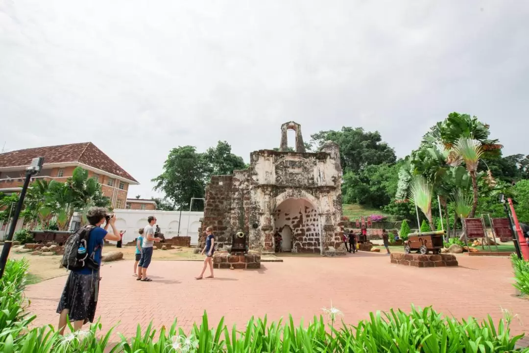 Malacca Night Tour with River Cruise and Trishaw Ride from Kuala Lumpur