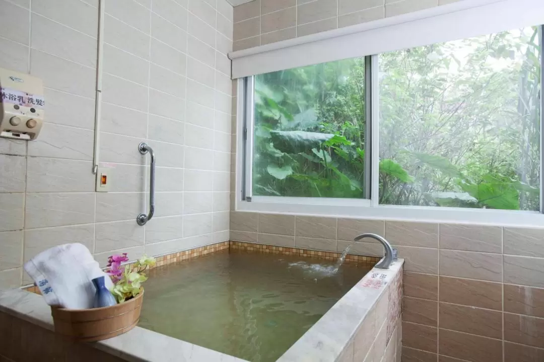 Wulai Hot Spring Town House in New Taipei