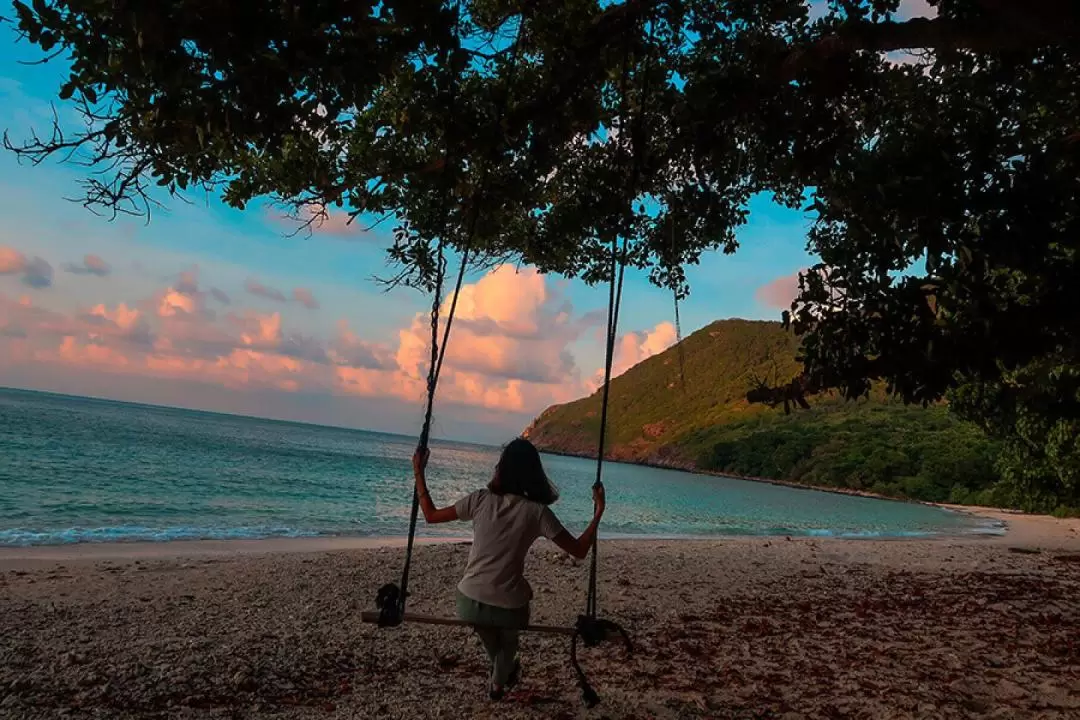 Hiking Experience Tour in Con Dao National Park