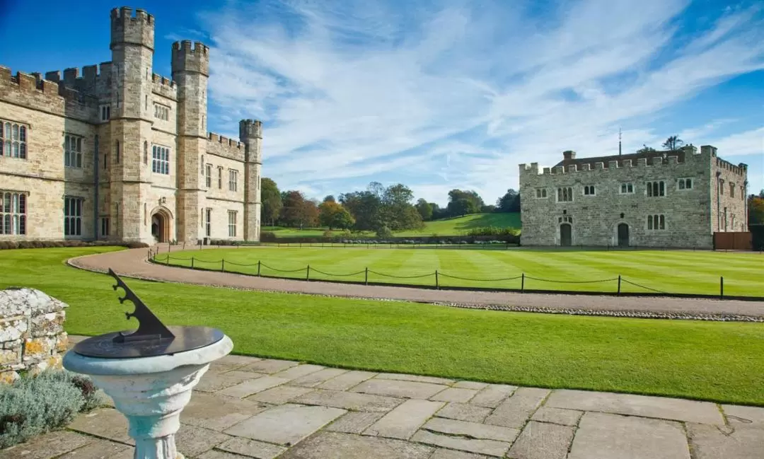 Leeds Castle, Canterbury Cathedral, and Dover Full Day Tour from London 