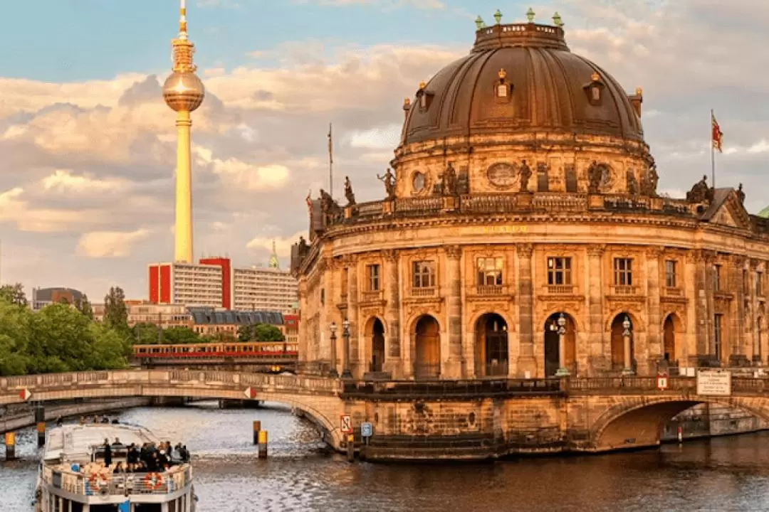 Bode Museum Skip-the-line Admission in Berlin