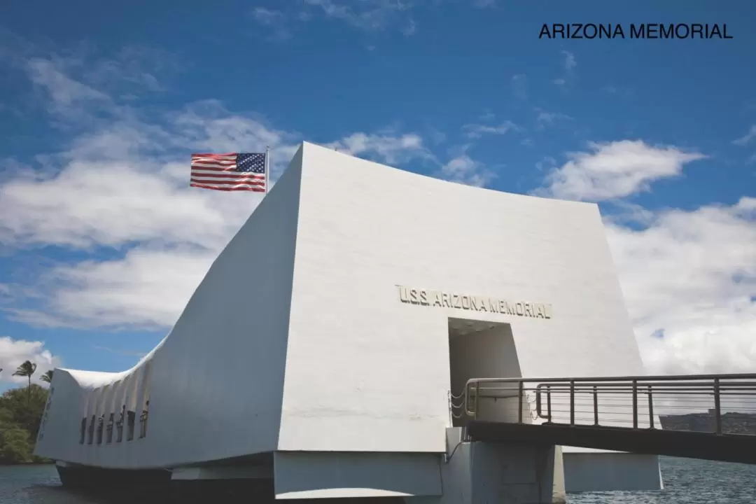 Premium Pearl Harbor, USS Missouri & Arizona Memorial Tour