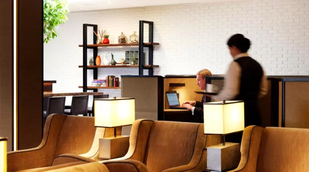 London Heathrow Airport Lounges by Plaza Premium Lounge