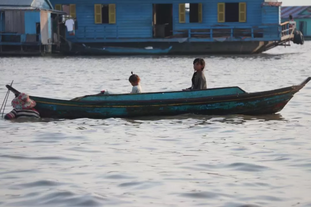 Floating Village Cruise Tour in Siem Reap by Tara Boats