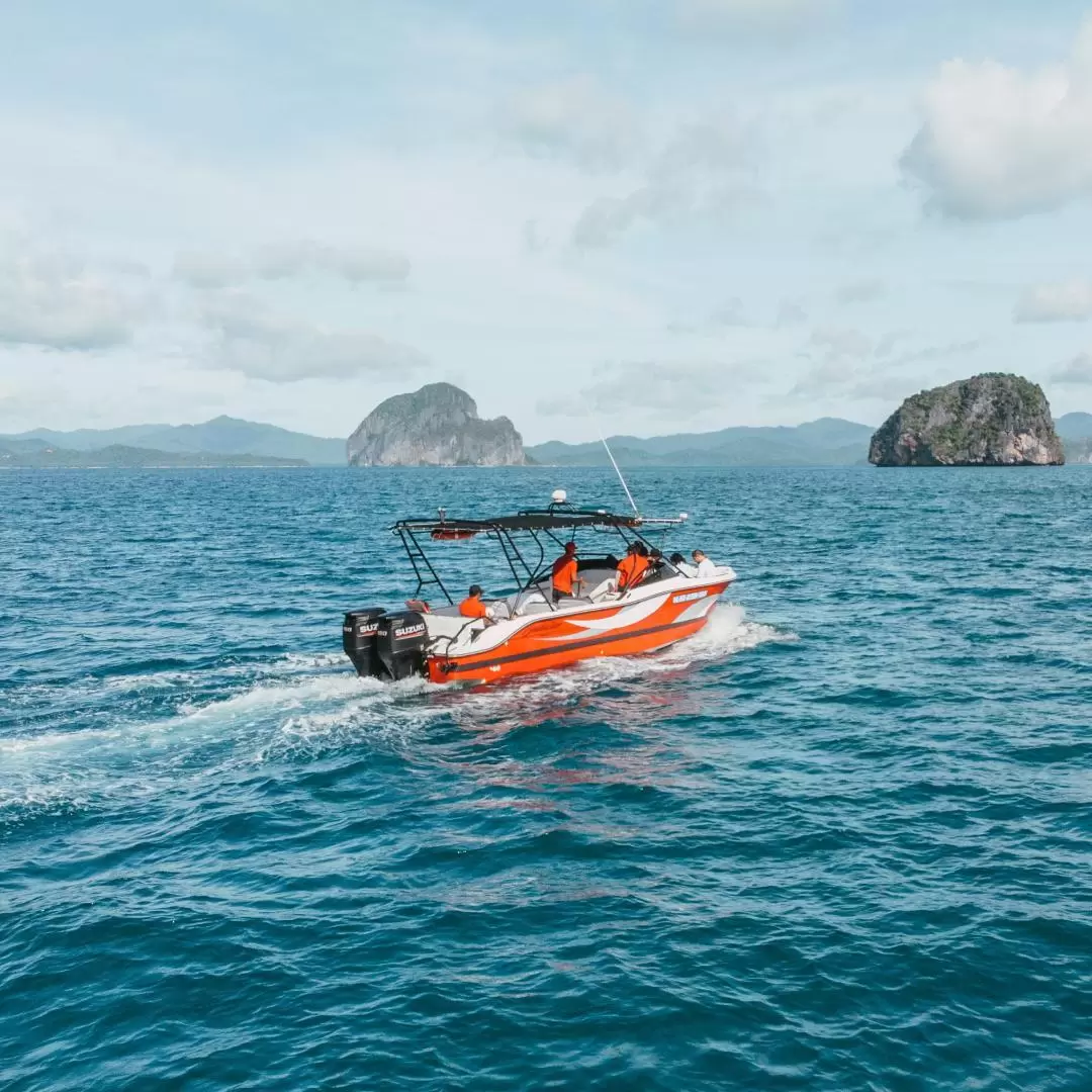 Seaduction Speedboat Group Tour in El Nido