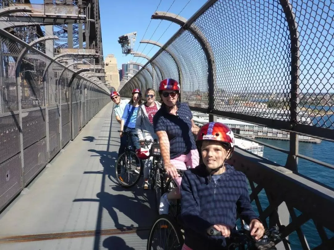 Sydney City Icons Half Day Guided Bike Tour