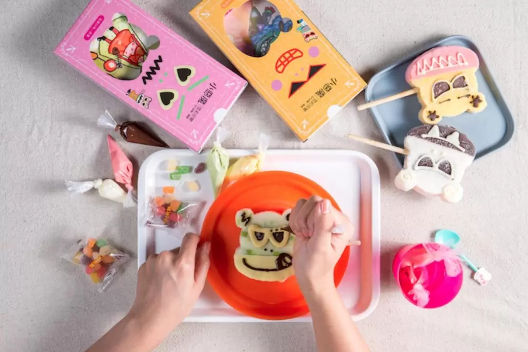 Cake & Popsicle Decoration DIY Pack in Taichung